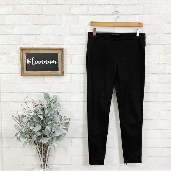 Ann Taylor Pants - Ann Taylor The Chelsea Skinny Pant in Black